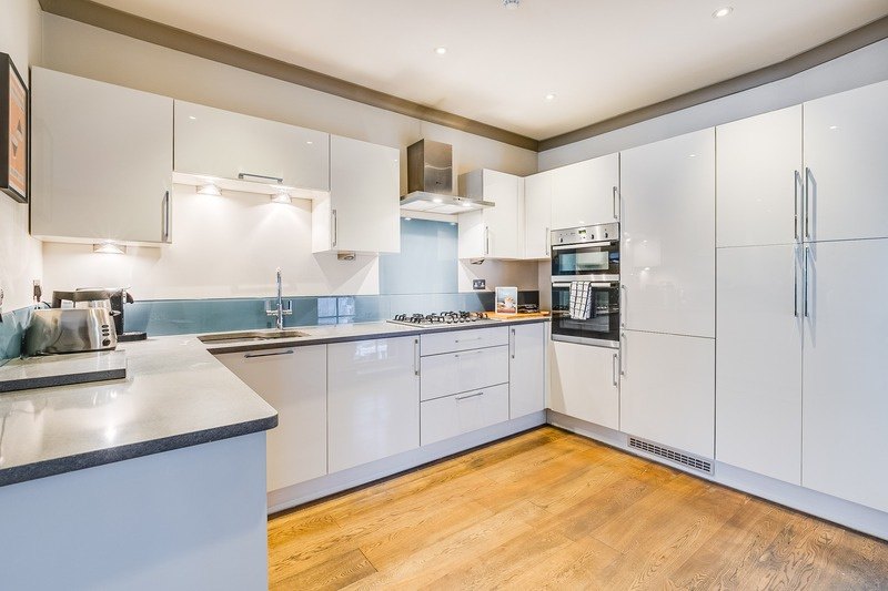 Cornwall Mews West interior 1
