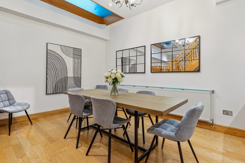Jay Mews interior 5